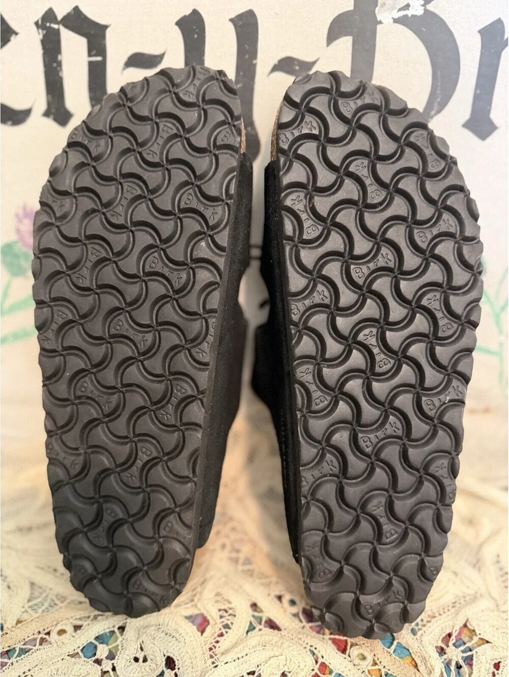 Birkenstock Arizona Soft Footbed Black Suede Leather Sandals Women’s Sz 41/10